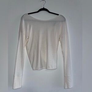 Abercrombie & Fitch - Women's Low Back Round Neck Long Sleeve Sweater (Cream)